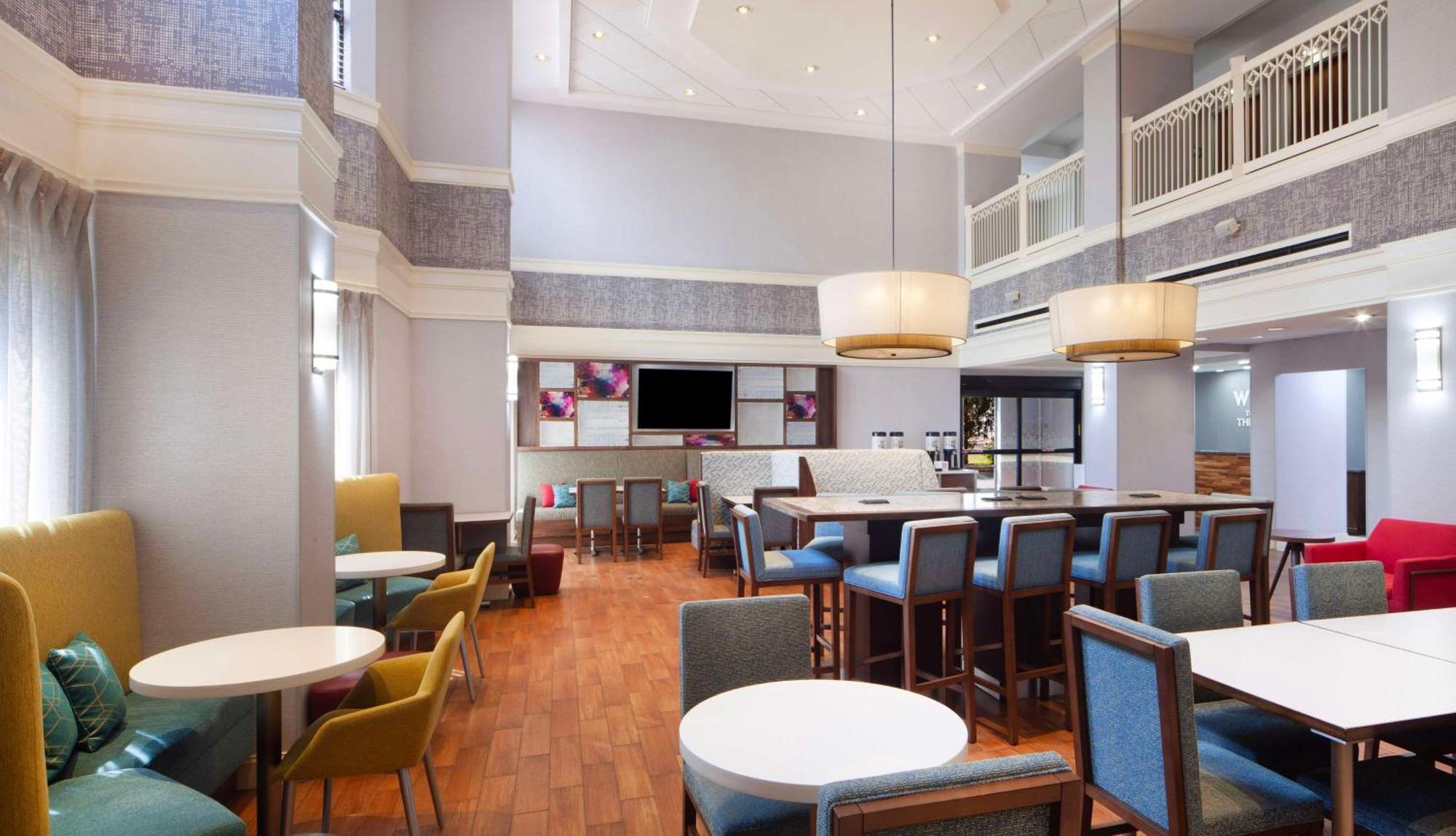 Hampton Inn & Suites-Atlanta Airport North-I-85 Hapeville Buitenkant foto