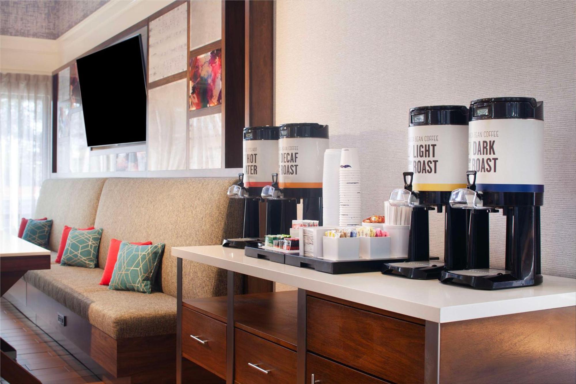 Hampton Inn & Suites-Atlanta Airport North-I-85 Hapeville Buitenkant foto