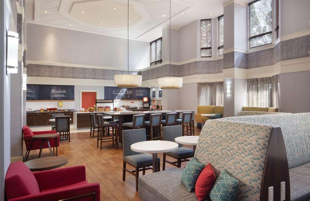 Hampton Inn & Suites-Atlanta Airport North-I-85 Hapeville Restaurant foto